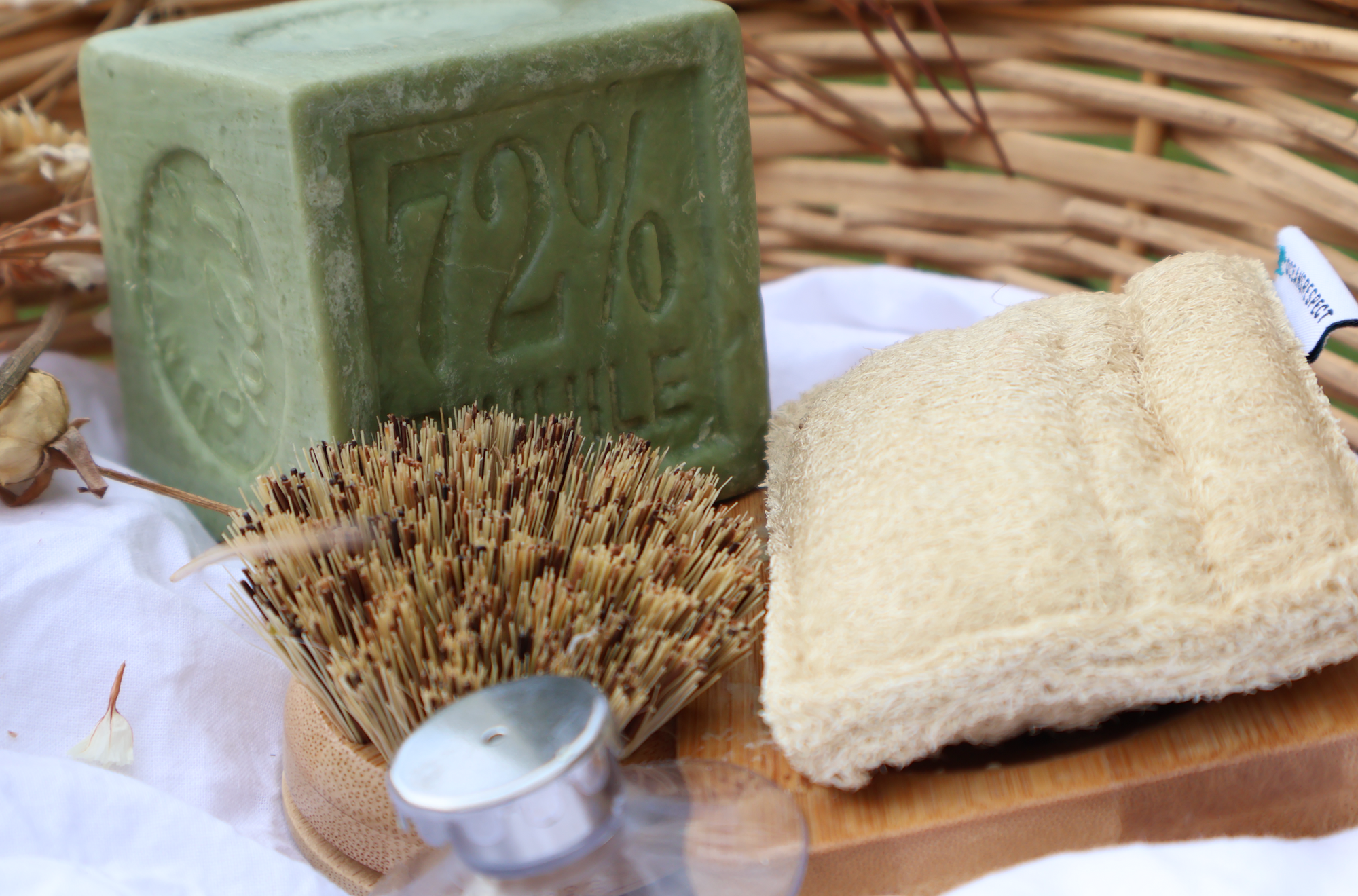 Éponge en luffa : guide complet pour une cuisine zéro déchet durable, écologique et performante