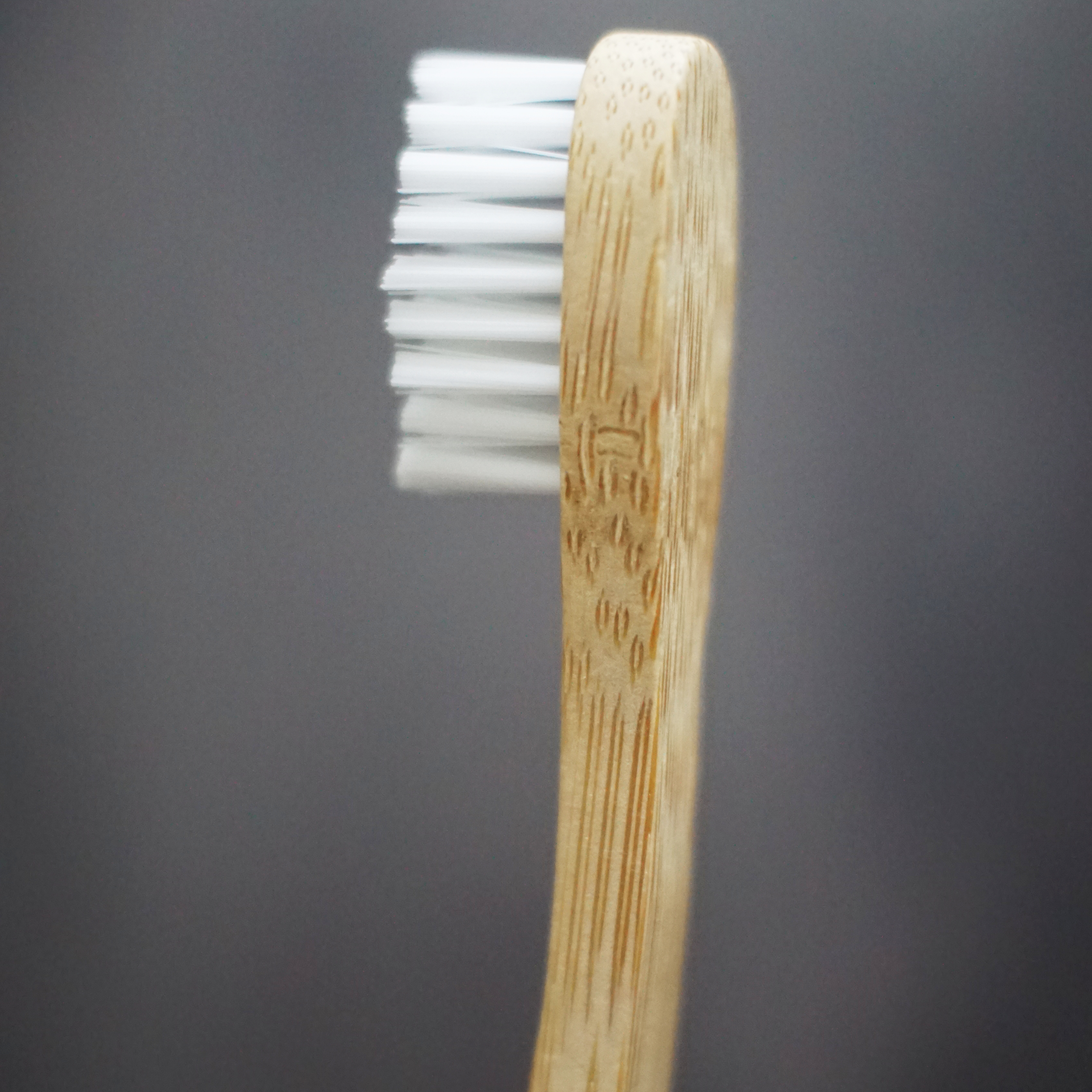 Brosse à dents en bambou - Adulte