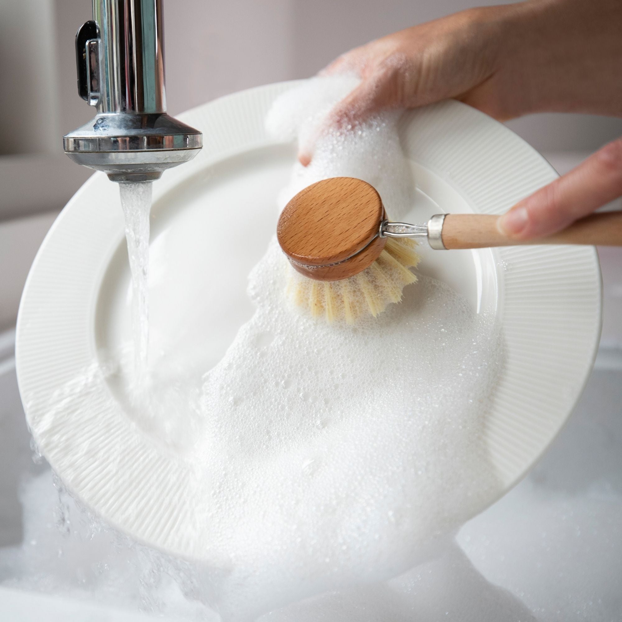 Brosse à vaisselle en bambou réutilisable avec tête interchangeable