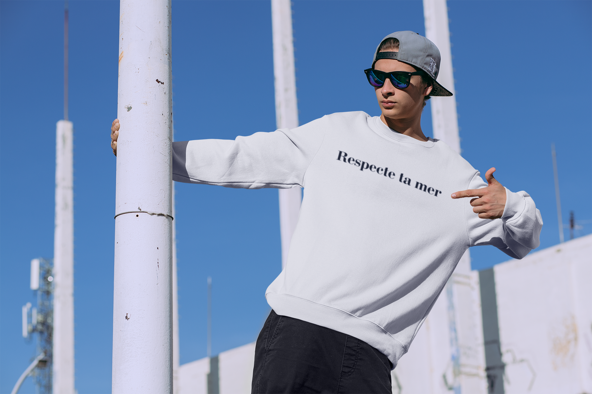 Sweat-shirt unisexe en coton bio - Respecte ta mer